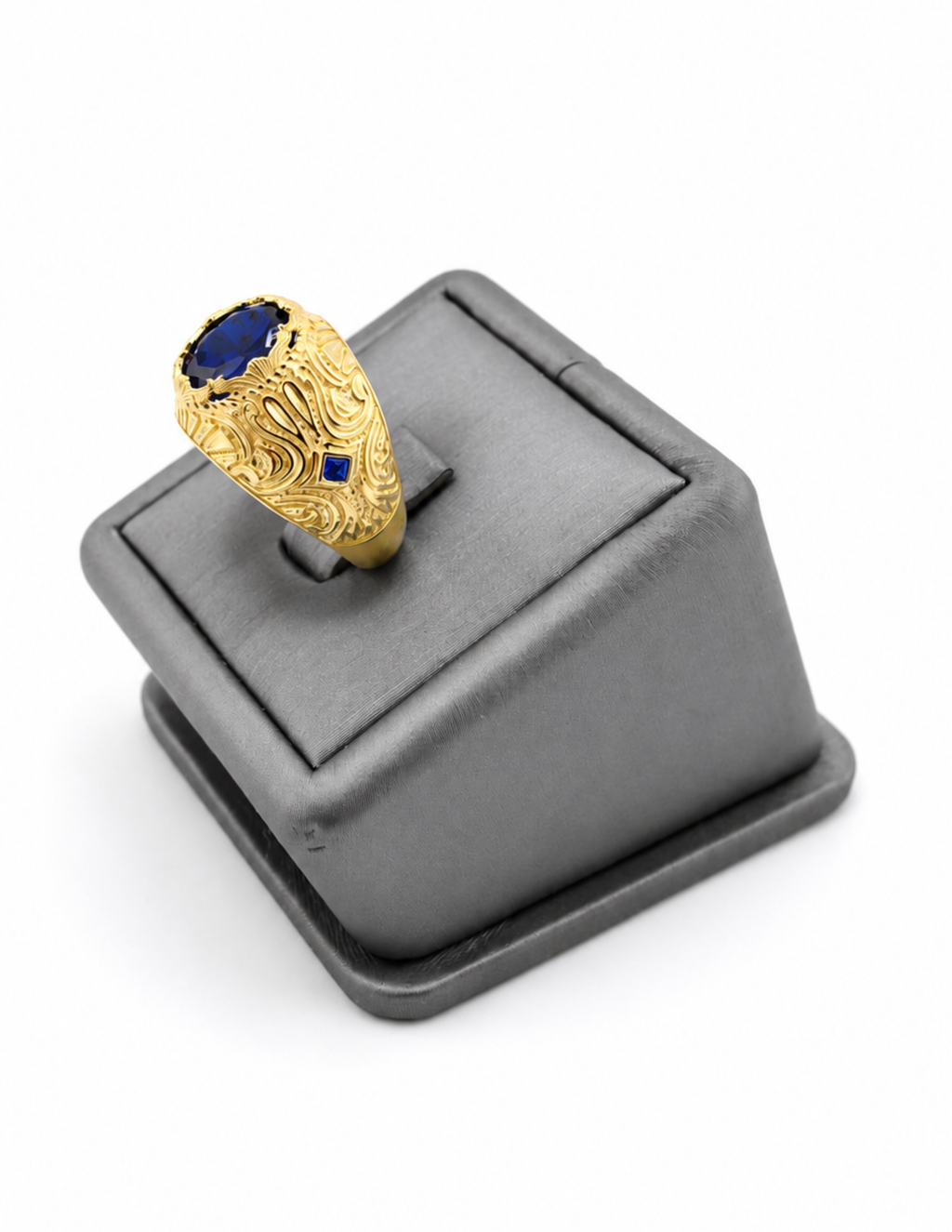 10K Oval Colored Stone Signet Rings Yellow Gold Ornate Engraved Men’s Statement Ring